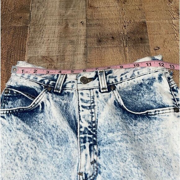 VTG 80's 90s Levi's Sz 0 Made in USA acid wash jeans - Picture 5 of 10